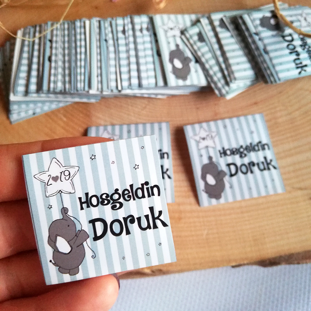 NİŞAN SÖZ DOĞUM GÜNÜ KINA GECESİ NİKAH HEDİYE ETİKETİ KRAFT ETİKET YAPIŞKANLI ETİKET ŞEFFAF ETİKET MADLEN ÇİKOLATA ETİKETİ KAĞIT BASKI